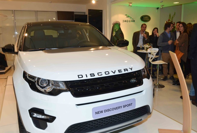 Land-Rover-New-Discovery-Sport-Uruguay 