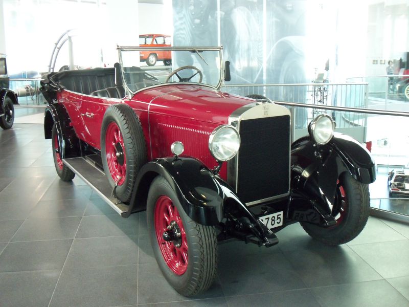 Museo-Audi-Ingolstadt-Horch8-303