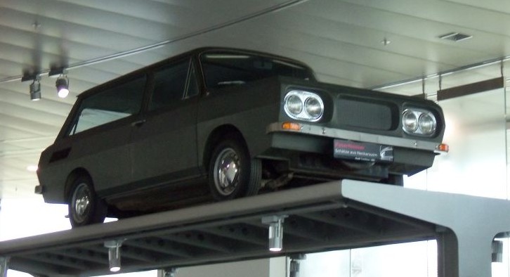 Museo-Audi-Ingolstadt-NSU-Prinz-1996