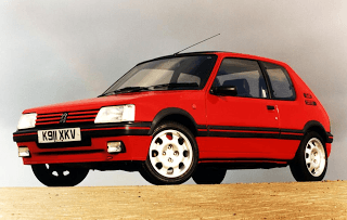 Peugeot-205-Cumple-30-Años-Gallito-Luis-Rojo