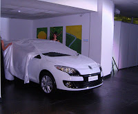 Renault-Megane-III-2013-descubierto