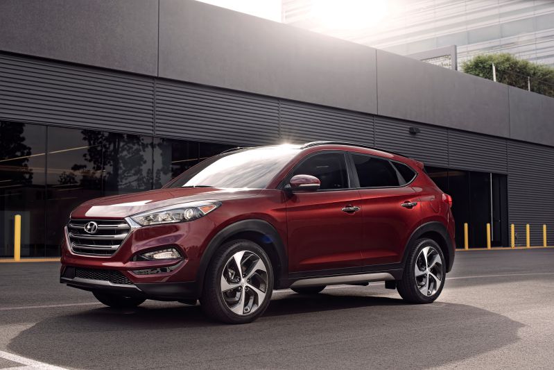 Hyundai tucson 2015 года