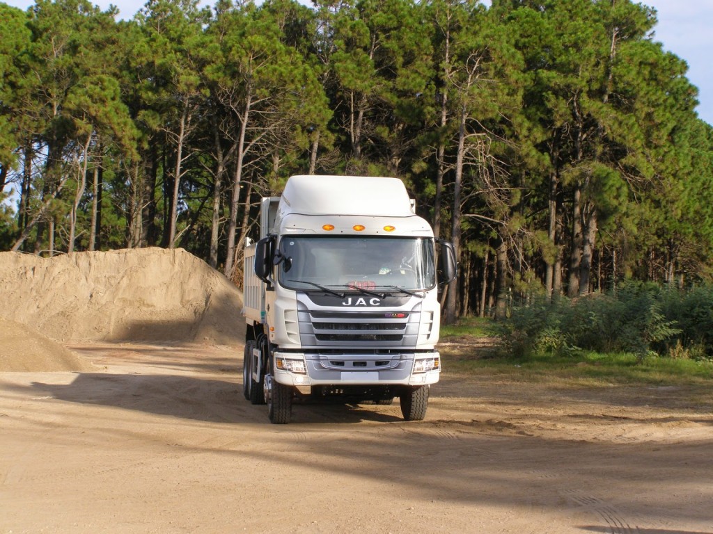 test drive camiones el gallito luis